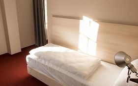 Rasthof & Motel Hermsdorfer Kreuz